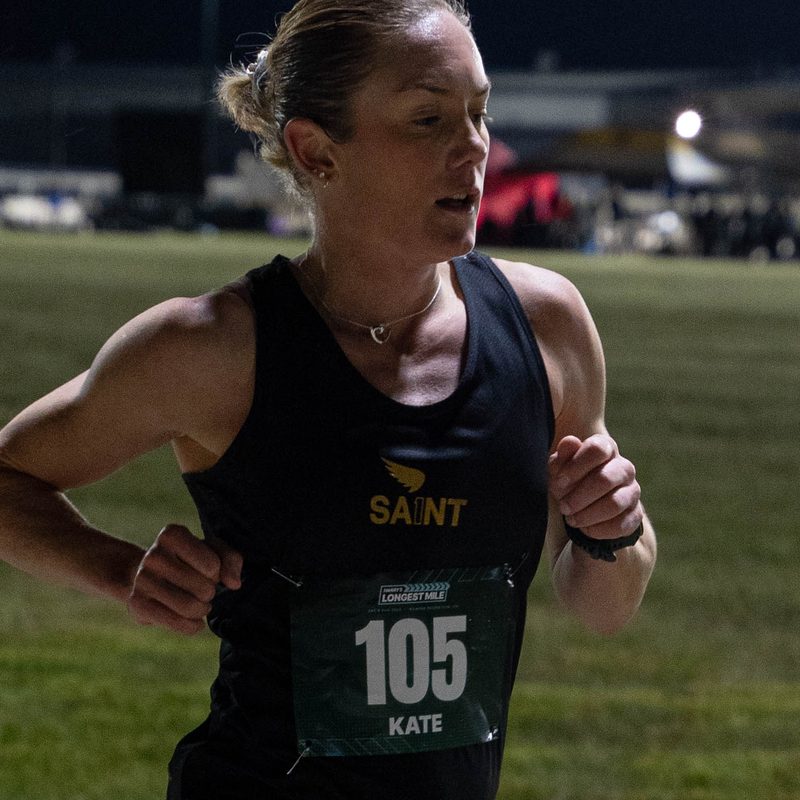 Kate Mason running at Harry's Longest Mile 2026
